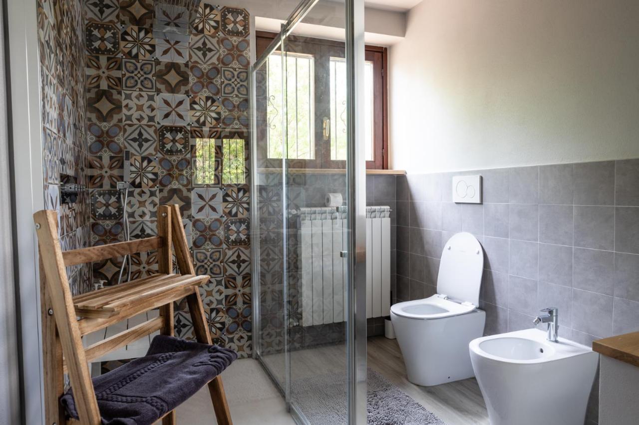 Villa De Alberti Vergiate Eksteriør bilde